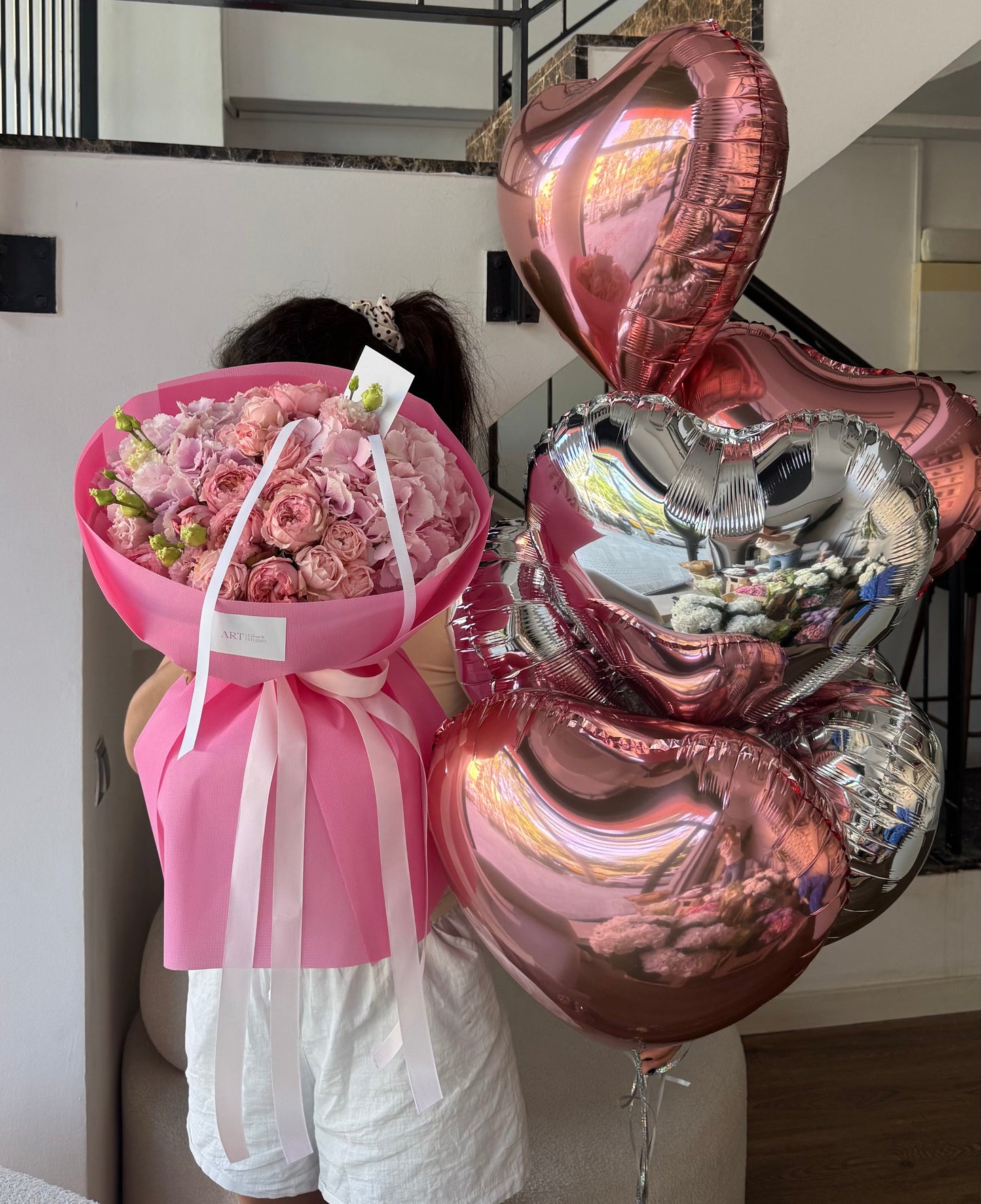Tender petals Set| Bouquet & Ballons